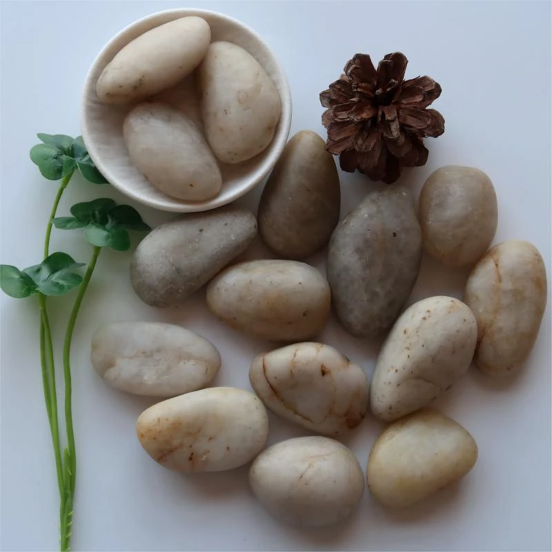Koristeellisia kiviä